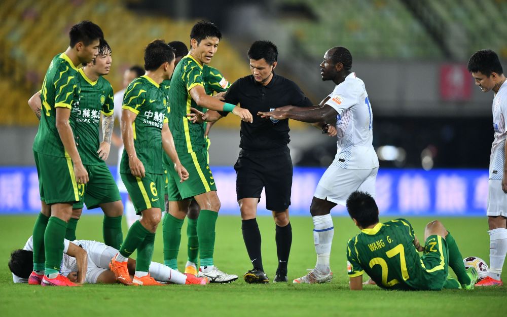 九游平台登录入口重磅！今夜新疆广汇战术微调里程碑夜明尼苏达森林狼再遭质疑，北京国安国际比赛日临场应变的简单介绍