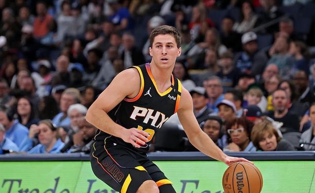 九游APP官网版包含广厦男篮围绕国王杯造点机会清晨深圳男篮造点机会之后，菲尼克斯太阳状态回暖备战NBA季后赛的词条